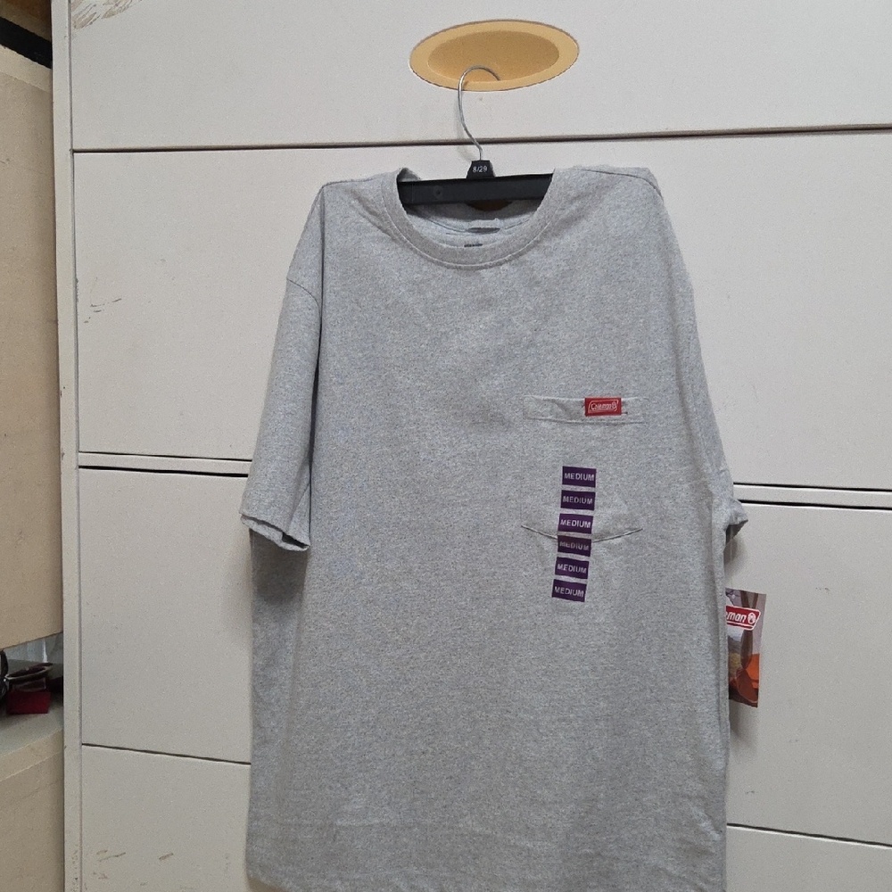 Coleman  Light Gray Men's Short Sleeve Tee Medium Sz[1061]